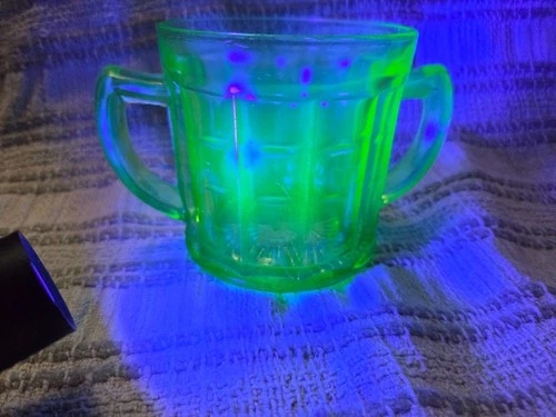 Hazel Atlas Colonial Block Green Depression Uranium Glass Open Sugar Bowl