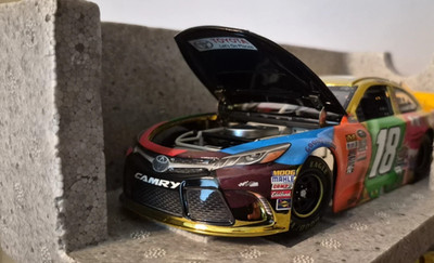 2016 Kyle Busch #18 M&Ms Color Chrome Low Serial #0011 HOTO 1/24 FREE SHIPPING!