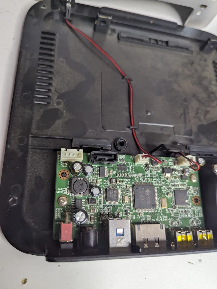 Untested* Newer Technology ministack NWTMSO740TB64 - Enclosure Only - Image 4 of 4