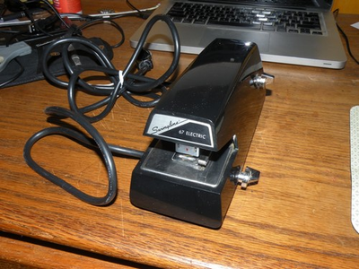 #ad Vintage MADE IN JAPAN SWINGLINE 67 Black Chrome Mid Century MCM Electric Stapler $74.52