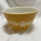 Pyrex 401 Yellow Butterfly Gold Mixing Bowl 1.5 Pt 750ml Vintage