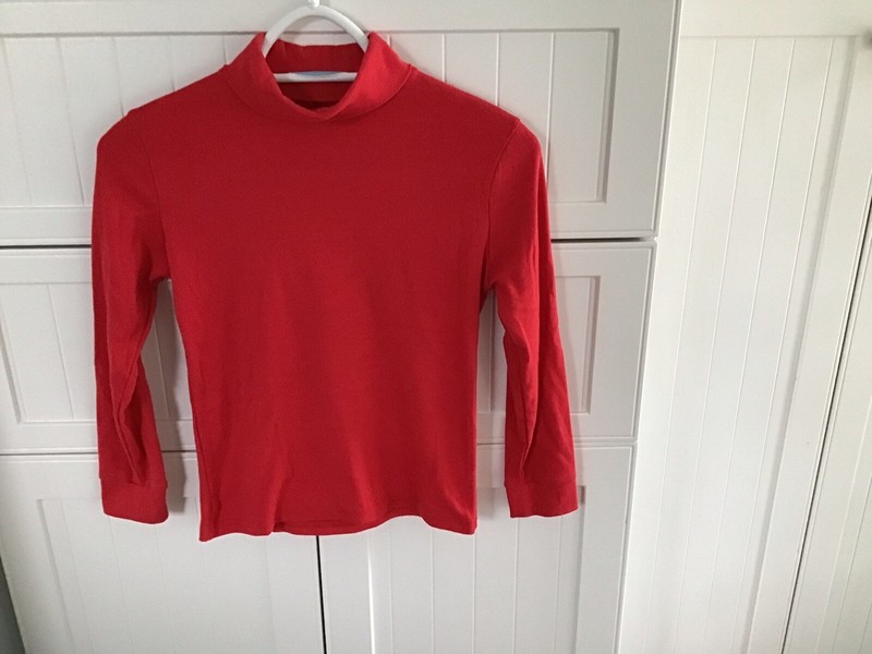 High 5 Red Girls Turtle Neck Long Sleeve Pullover Size L