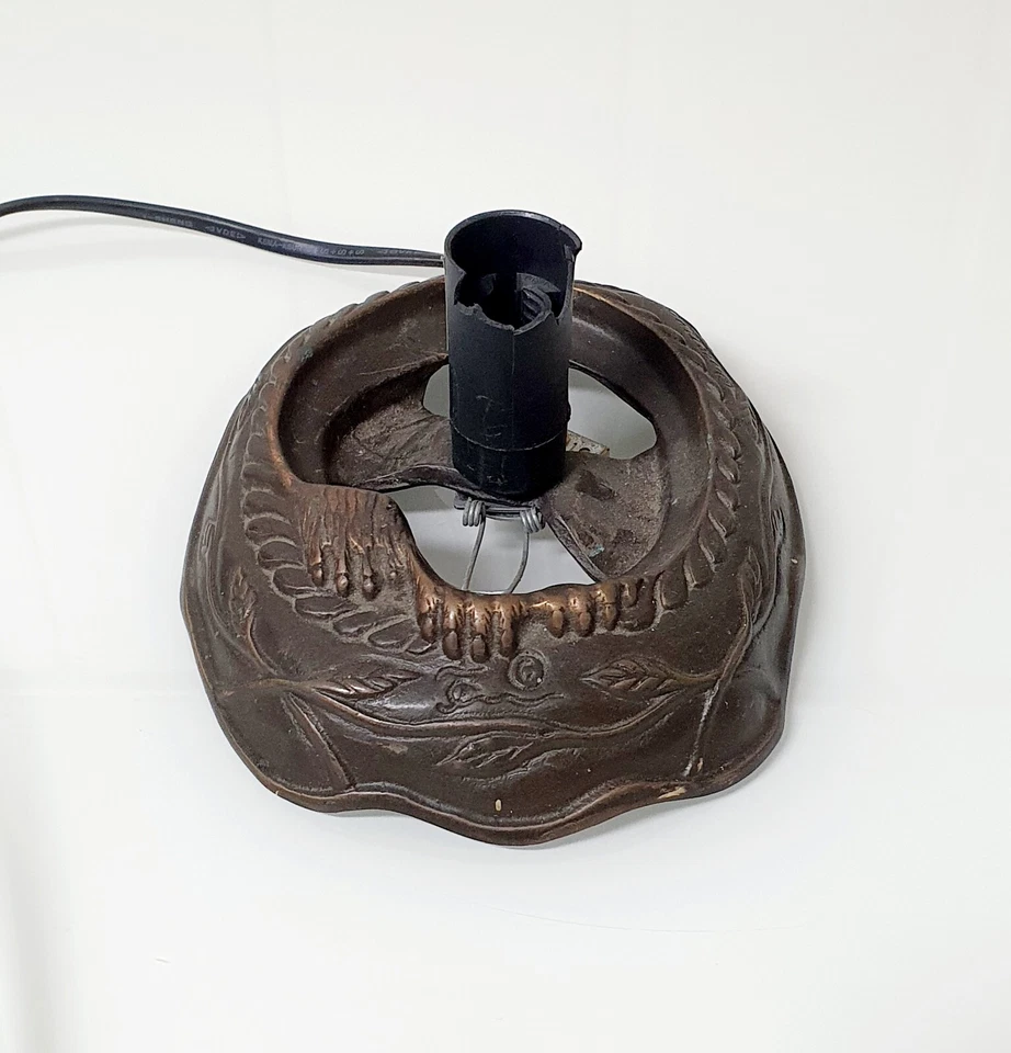 1936 Tin Chi Bronze Table Lamp Design Sadeck, To Fix Up - Image 2 of 4