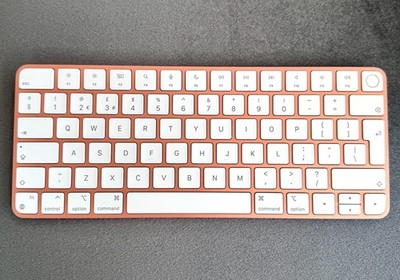 Original Apple Magic Keyboard mit TOUCH ID A2449 BRITISH QWERTY