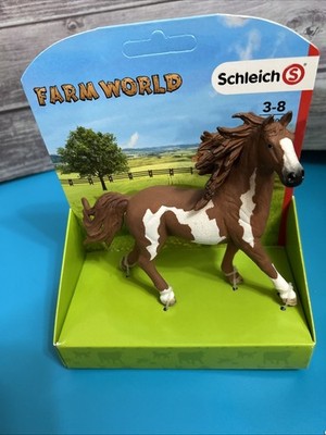 Schleich Horse #13794, PINTO STALLION, BRAND NEW in BOX, Hard to Find, Rare