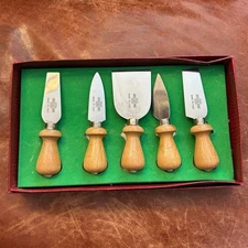 Vintage Set of Williams Sonoma Beechwood INOX FAMA Cheese Knives - Made In Italy