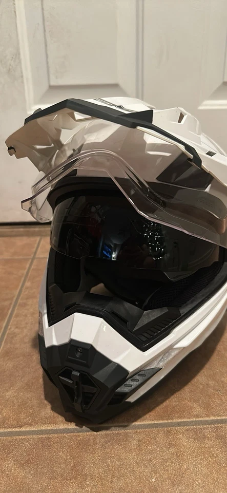 Casco de motocicleta AFX FX-41DS blanco perla liso TALLA MEDIANA. Foto 2 de 4