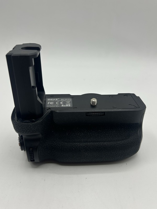 MEIKE MK-A9 battery pack(NOT TESTED)