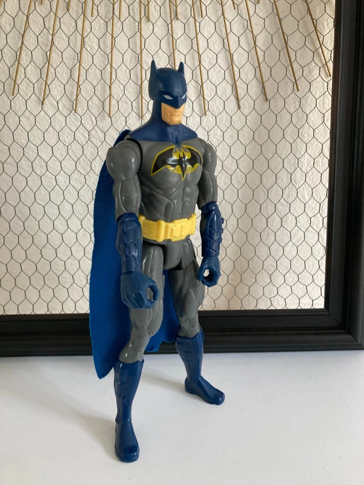 AV7⚜️ Jouet Figurine Batman Dc Comics Mattel Hauteur 30 Cm - Photo 4/4