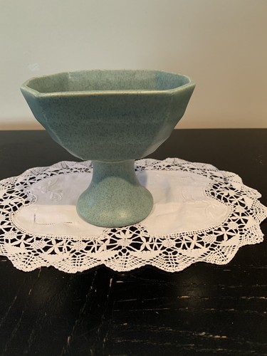 Floraline 499 McCoy Pottery pedestal planter green 5"