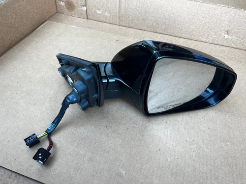 2010-2016 CADILLAC SRX 3.0L Passenger Right Side View Power Door Mirror OEM