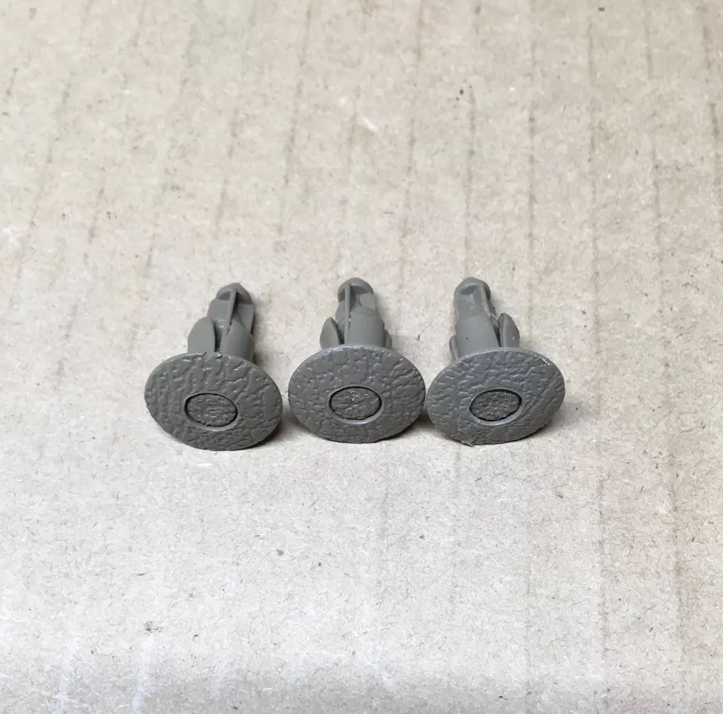 Volvo Door Panel Clip Fastener Rivet Beige Sand 39964095 C70 S60