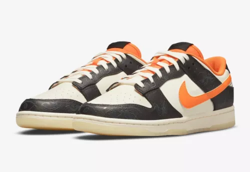 Size 9.5 US Mens Nike Dunk Low Retro PRM Halloween Sail Starfish DD3357-100