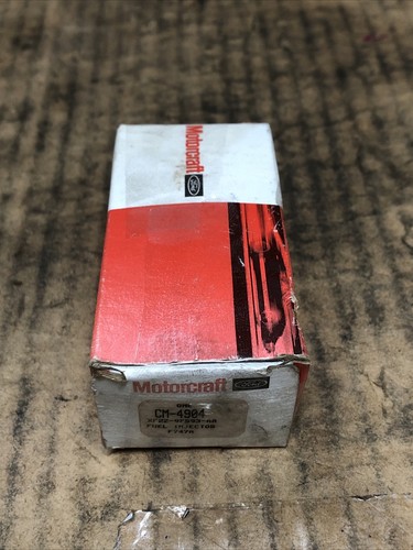 New Old Stock Ford Motorcraft Fuel Injector Part #CM-4904. - Picture 8 of 8