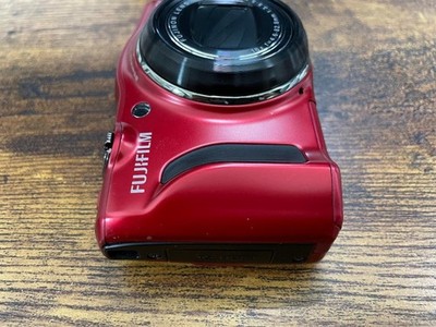 FUJIFILM FINEPIX F820 EXR 16MP Digital Camera Red [EXC++] From