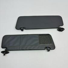 90-95 Toyota Pickup 4runner Sunvisors Left Right Pair W Clips Sun Visors Grey 90-95 Toyota Pickup 4runner Sunvisors Left Right Pair W Clips Sun Visors Grey