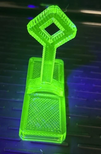 Vintage Green Depression Vaseline Uranium Glass Salt & Pepper Caddy Holder ONLY