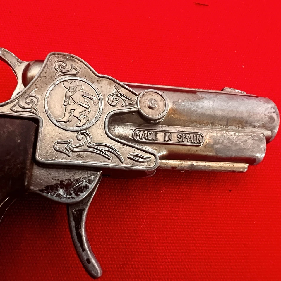 GONHER DERRINGER Nº-56 CAP PISTOL MADE SPAIN  TOY  METAL VINTAGE MINIATURE Works - Image 3 of 4