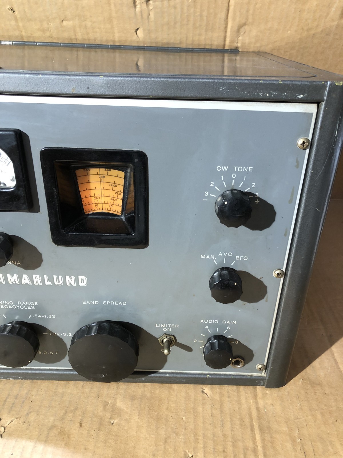 Vintage Hammarlund HQ-140-XA Tube Receiver Ham Radio