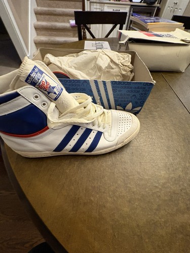 Original Adidas AG 2105 Red Blue And White. Made In France. Size 10. - Picture 3 of 7
