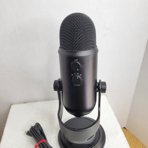 Blue Yeti 20 Hz - 20 kHz Microfono USB 888-000322 con supporto nero testato - Foto 4 di 5