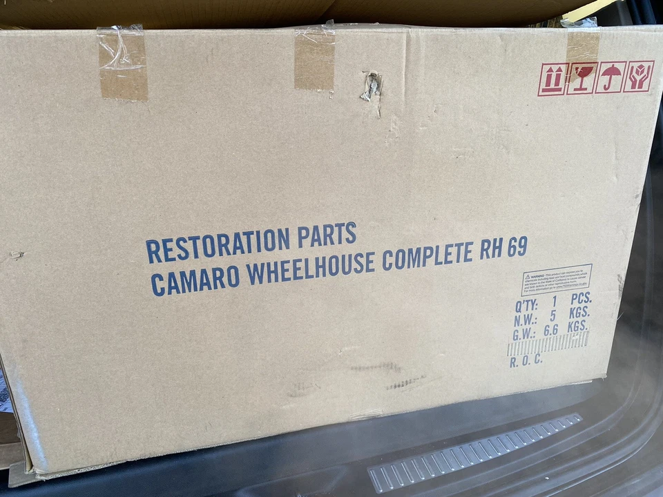 1969 Chevrolet Camaro RH Inner Outer Complete Stock Wheel House Assembly - Image 4 of 4