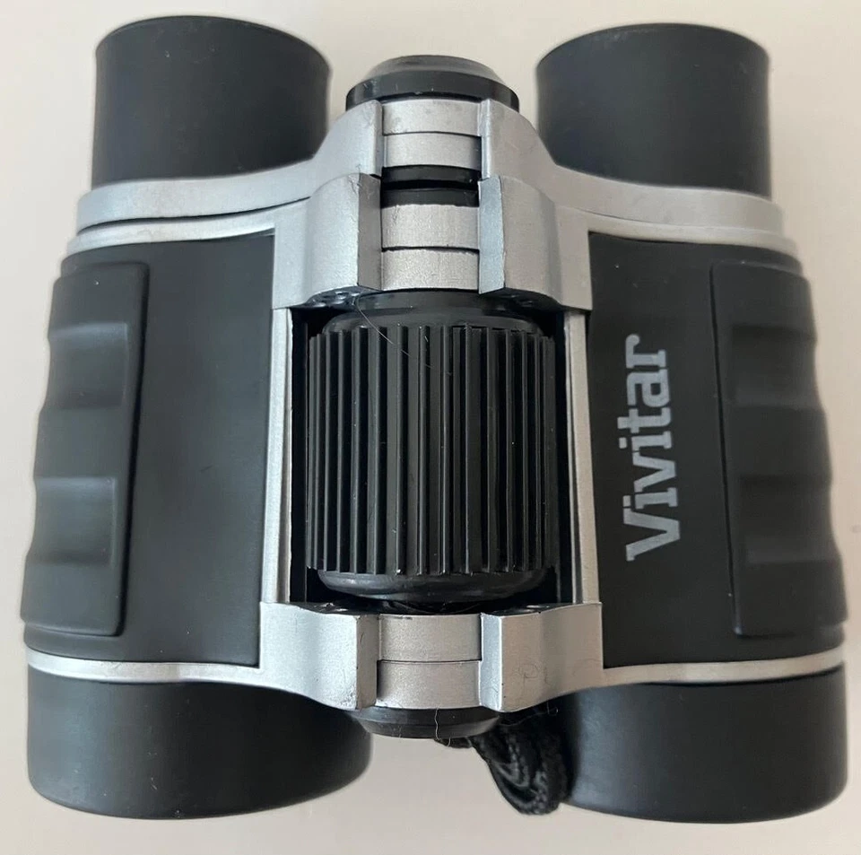 New Vivitar 4 X 30 Black & Silver Binoculars With Travel Case. - Image 2 of 4