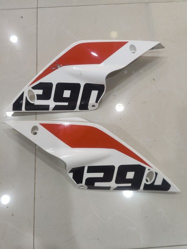 KTM1290 super duke R REAR FAIRING