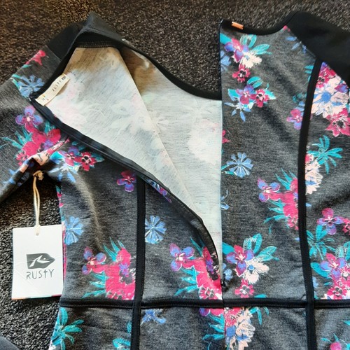 RUSTY Rio Dress Womens 14 Short Sleeve Floral Grey Pink Blue Green NWT - Picture 12 of 12
