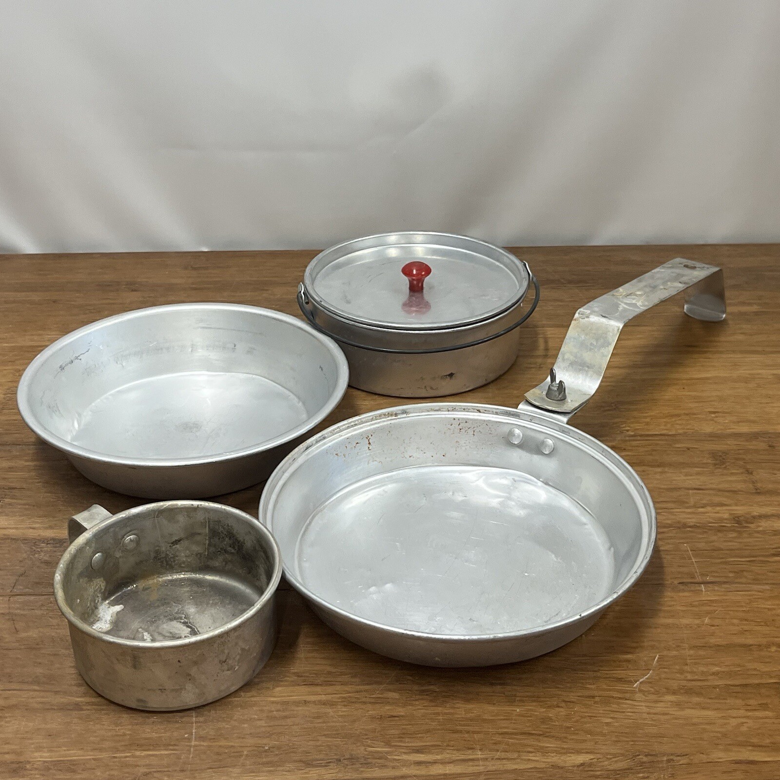 Coleman 5 Piece Aluminum Mess Kit Cup, Pan, Pot and Plate Used