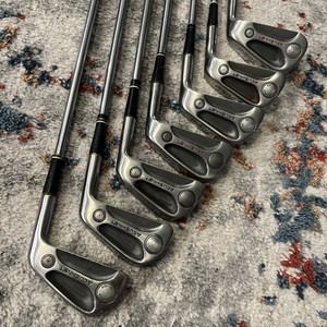 Fers Golf Vintage Titleist Accu-Flo Plus - Lot 6 Fers (3-9) - Acier S Flex - Droitier