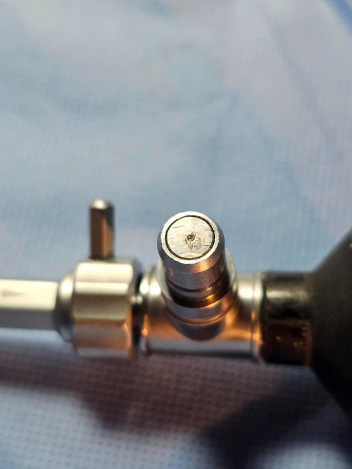 Artroscopio Richard Wolf 8670,31 2,7 mm 10° Foto 3 de 4