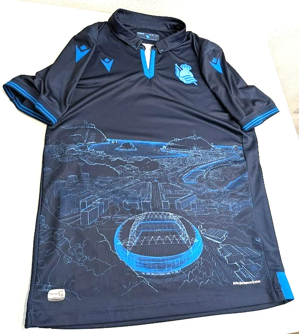 Real Sociedad International Club Soccer Fan Apparel and Souvenirs
