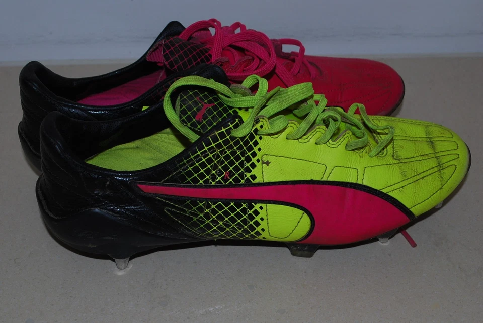 PLAYER ISSUE MATCH WORN PUMA EVOSPEED TRICKS PINK YELLOW FOOTBALL BOOTS 9.5 - Image 2 of 4