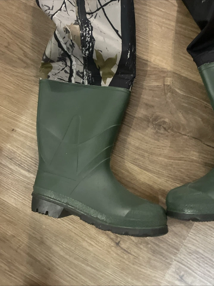 Ouzong Waist Waders For Duck Hunting Or Fishing, Size 35 Or 3.5 US - Image 4 of 4
