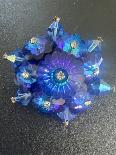 Vtg Crystal Margarite Flowers Brooch Bi-cones & rhinestone Headpins