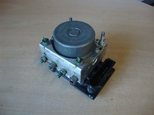 Dacia Sandero SD 1,2 16V 55kW 2009 ABS Hydraulikblock 8200756095