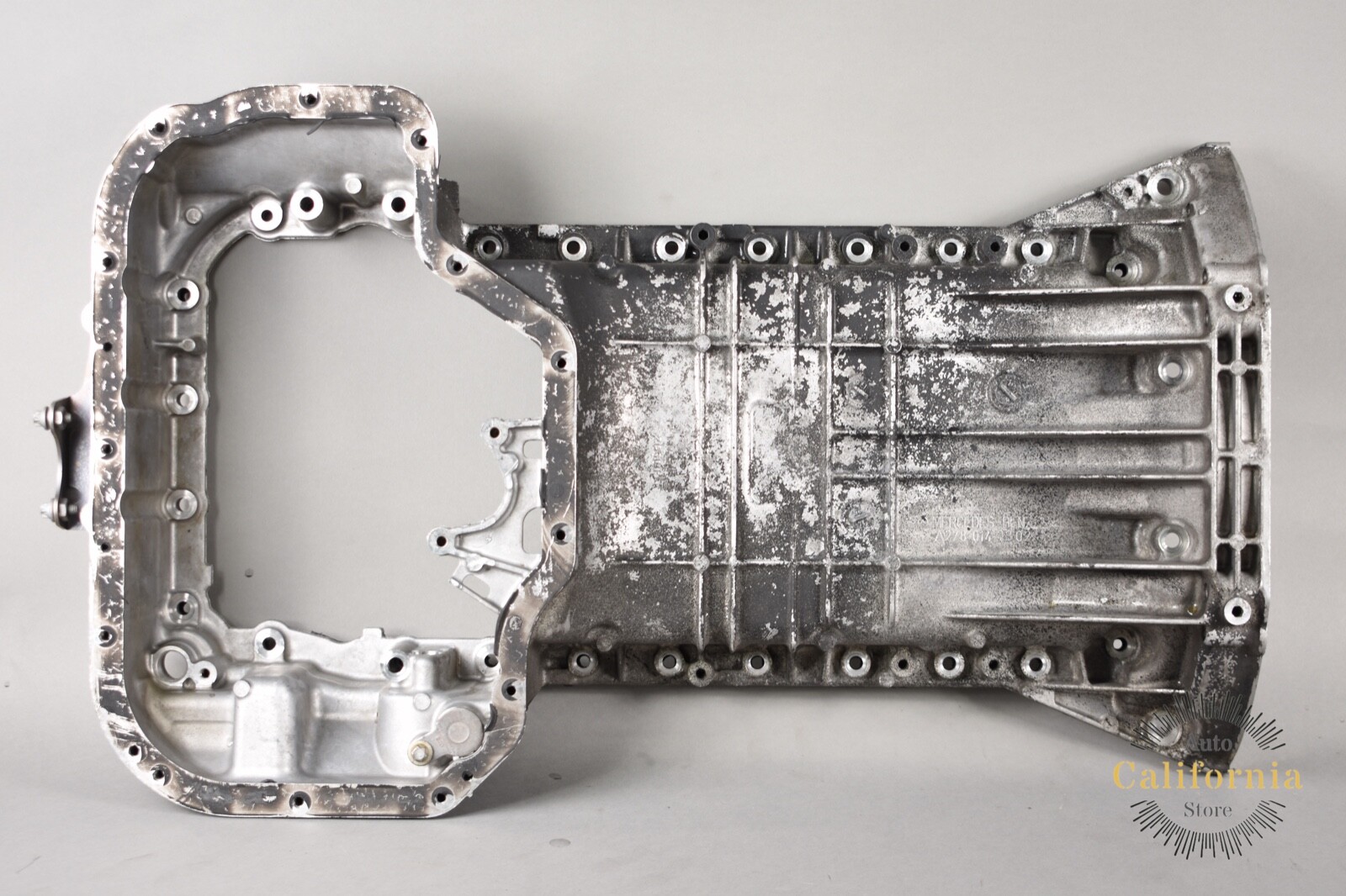 2015 MERCEDES BENZ G63 M157 AMG G Wagon 5.5l V8 Engine Oil Pan 