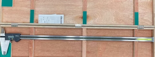 Mitutoyo 500-502-10 METRIC Digimatic Caliper, 0-1000mm Range, 0.01mm Resolution