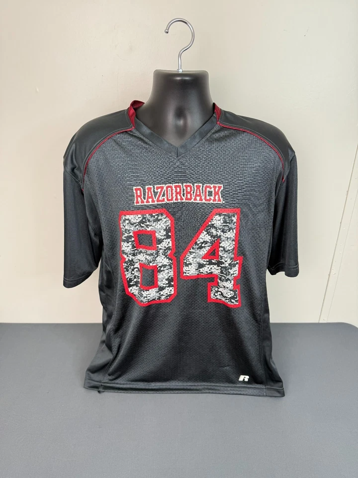 Camiseta deportiva Russell Arkansas Razorback 84 manga corta cuello en V negra talla mediana para hombre Foto 2 de 4