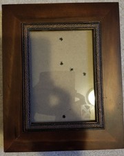 Prinz 5"x 7" wood Picture Frame Wall or Tabletop with glass,Brown.