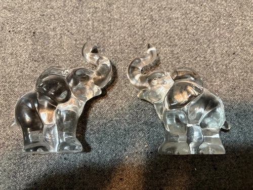 Two Fenton clear glass elephant figurine raised truck 3 7/8" tall