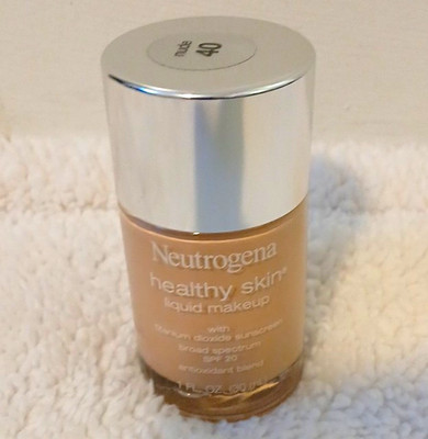 Neutrogena Healthy Skin Liquid Foundation Warm Medium Natural SPF 20 1oz