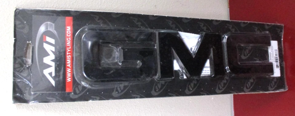 Full Replacement Aluminum GMC Grille Emblem Yukon Sierra Envoy Acadia Sealed GM - Image 3 of 4