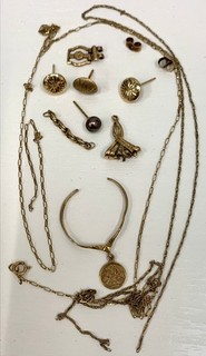 9ct 375 Yellow Gold Scrap Lot Spares/Repairs 4.73gm Jewellery Parts/Repair