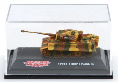 1:144 Scale WWII Tank: Tiger I Ausf. E - Image 2 of 4