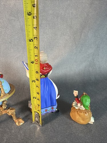 Hallmark 2001 Collectors Membership Club Lettera, Globus & Mrs Claus 3 Piece Set - Picture 11 of 13