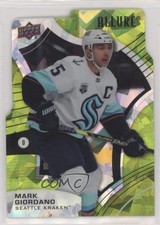 2021-22 Upper Deck Allure Green Rainbow Die-Cut 12/99 Mark Giordano #35 0x2e