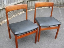 Pair of mid century Younger Fonseca teak chairs, useful to extend a set