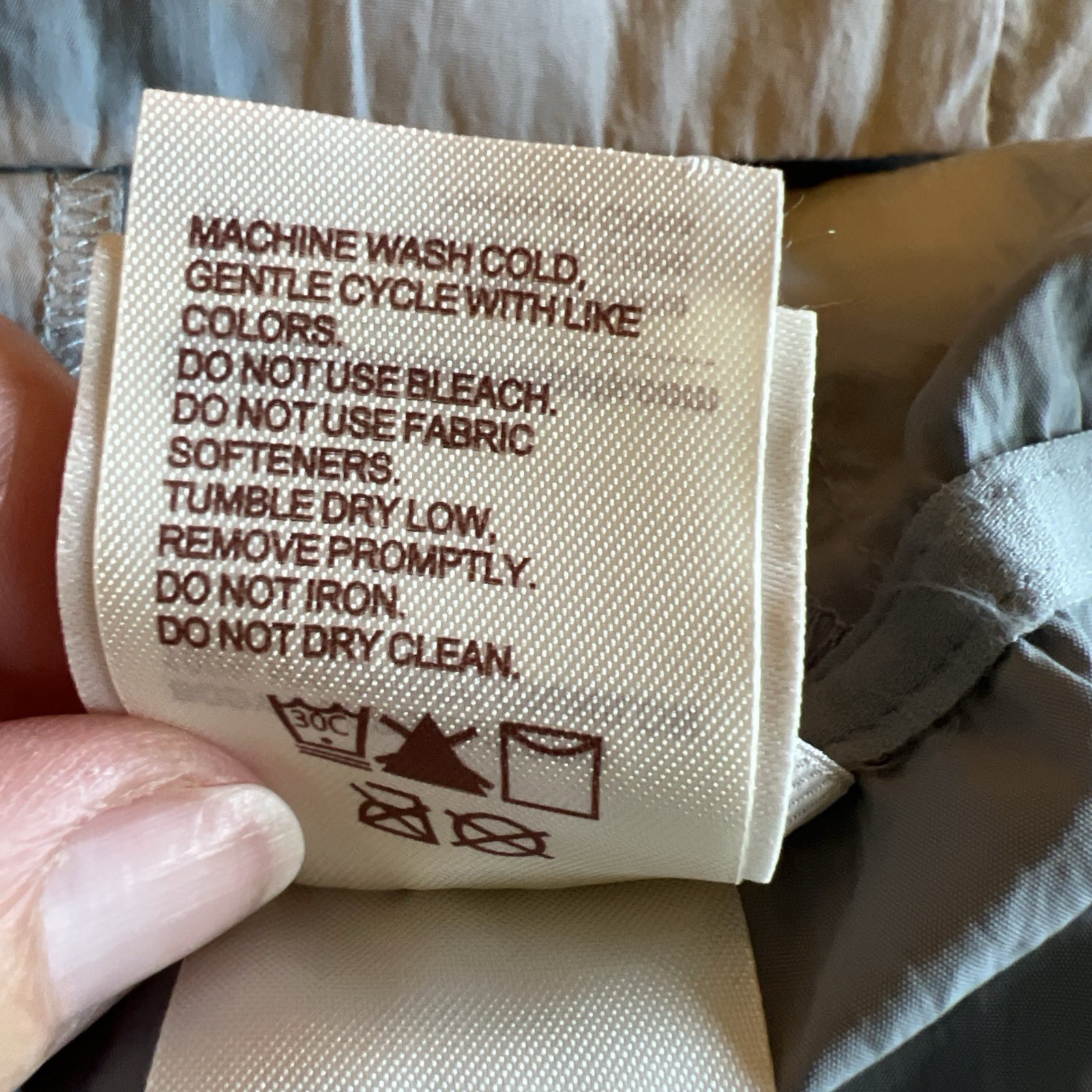 Avalanche lightweight packable pullover Jacket M … - image 11